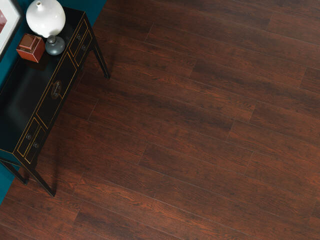 Amtico – Auburn Oak
