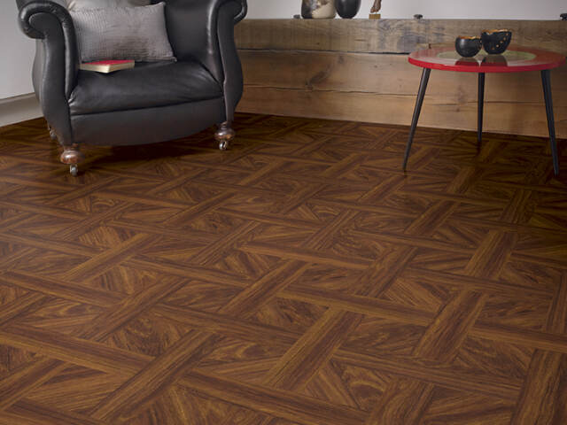 Amtico – Brazilian Rosewood-Basket Weave