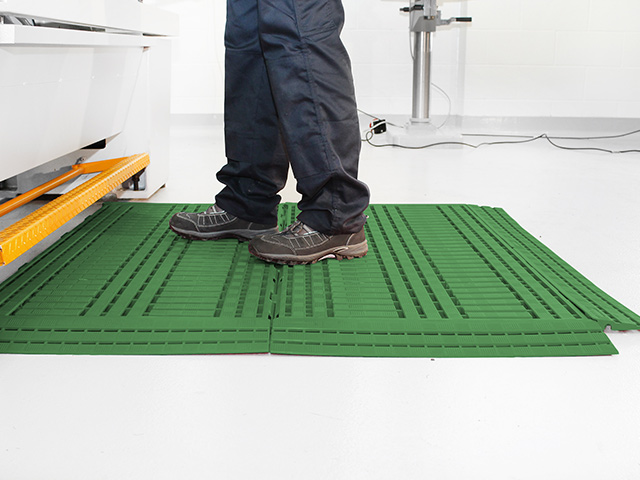 Coba Flooring – Workplace Matting – Work Deck