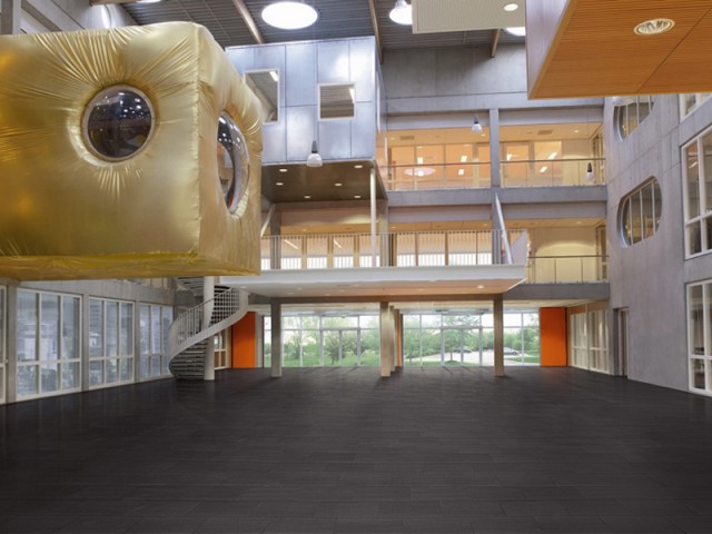 Forbo – Safety Vinyl – Surestep Stone