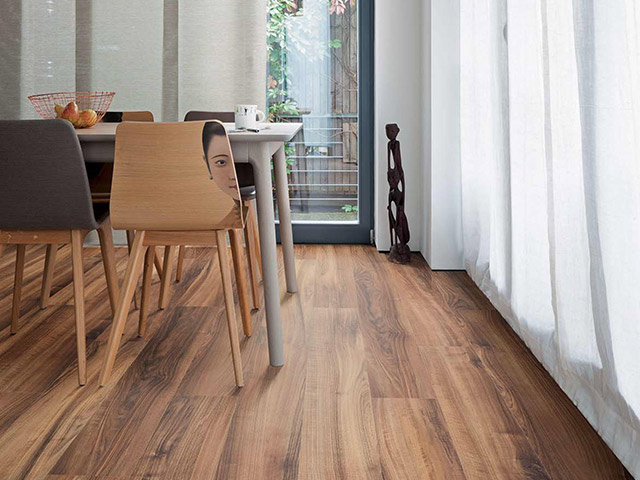 Haro – Laminate Floor – Italian Walnut
