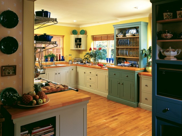 Junkers – Oak Kitchen