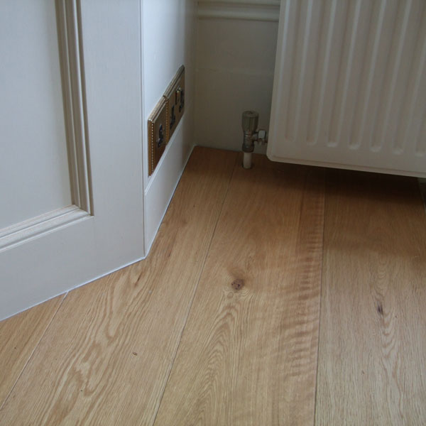 Rustic-Oak-Oiled-Floor-Laid-In-Private-House-3