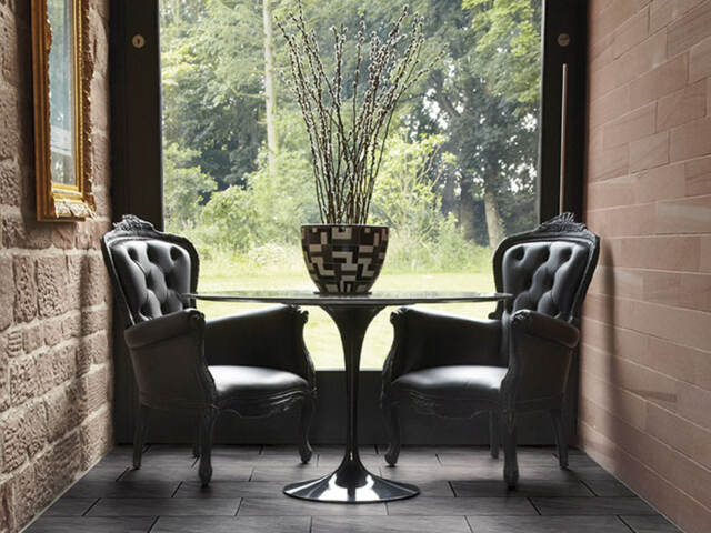 Amtico – Welsh Slate-Slate Noire Stripping