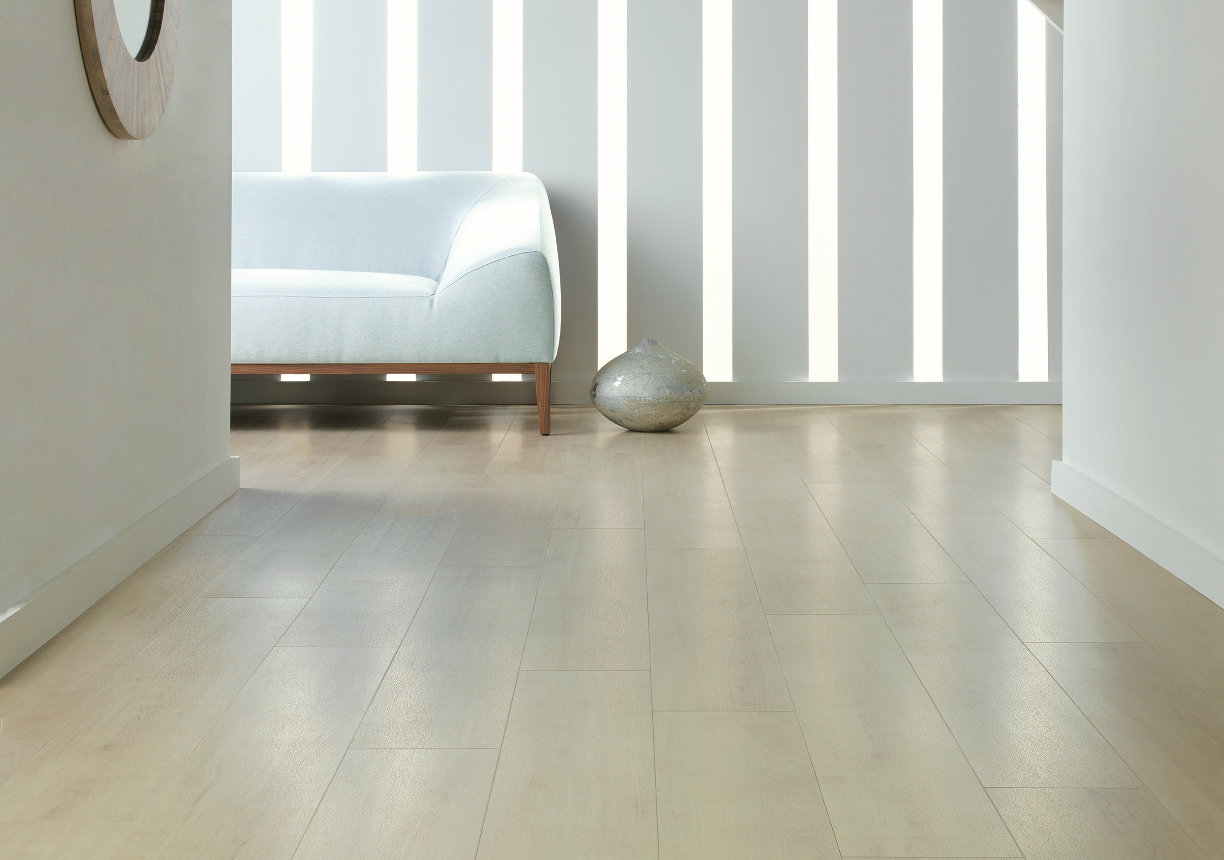 Amtico - White Maple, Luxury Vinyl Tile (LVT) Flooring, Wood Flooring