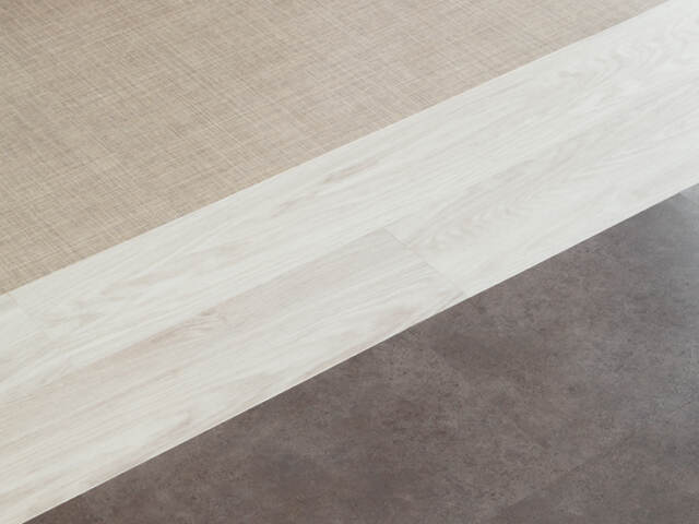 Amtico – White Oak