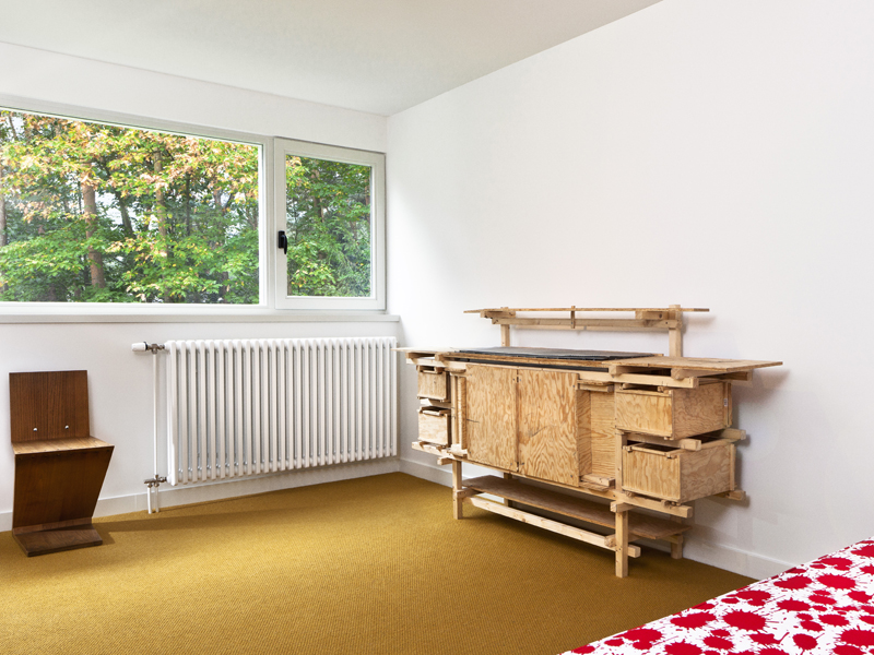 Van Besouw Carpets - Bedroom