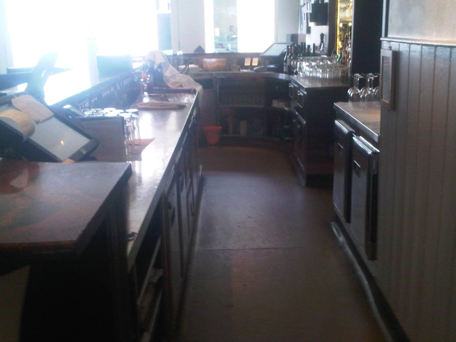 Fredericks Bar and Restaurant
- Altro
- Safety Flooring
- overview