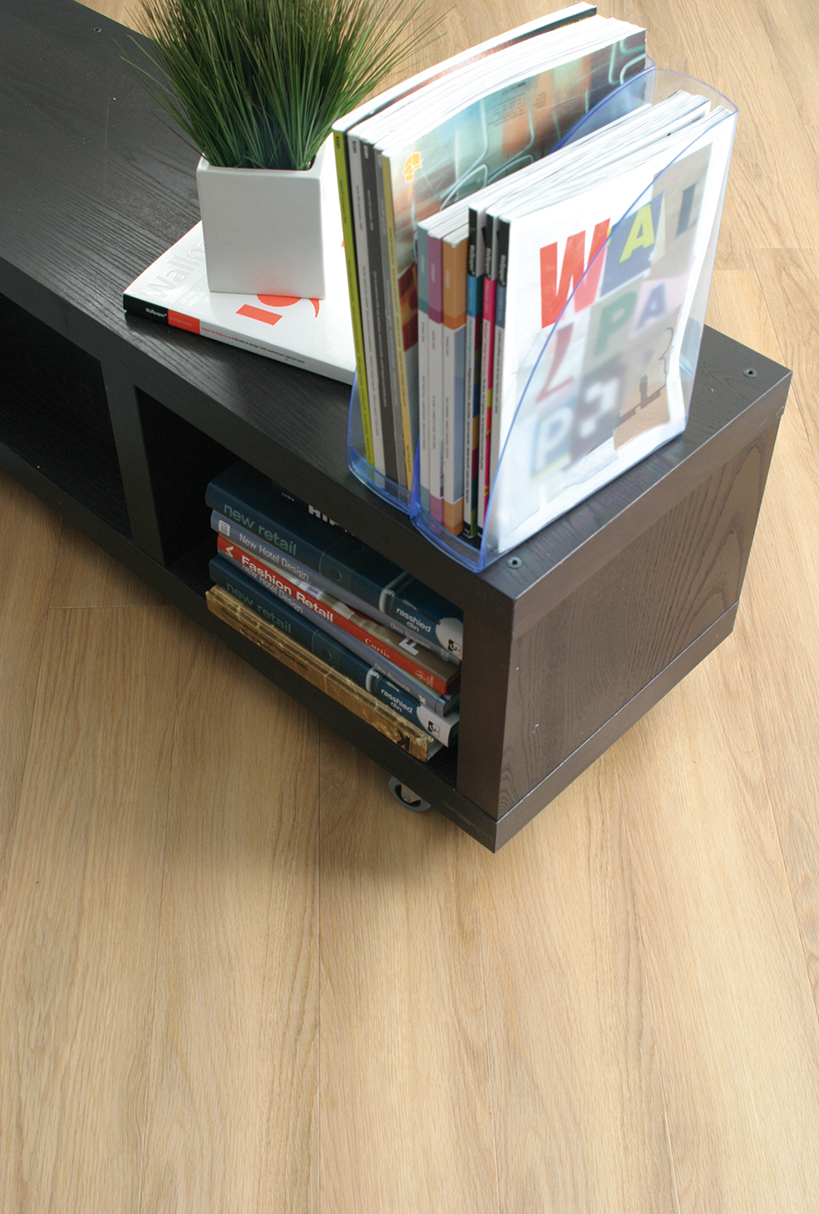 Amtico - Pale Ash - Luxury Vinyl Tile (LVT) Flooring - Vinyl Flooring - Wood Flooring Amtico - Pale Ash - Luxury Vinyl Tile (LVT) Flooring - Vinyl Flooring - Wood Flooring