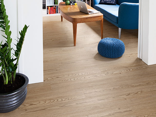 Polyflor - Camaro Loc Wood - Hickory Oak - Vinyl Flooring