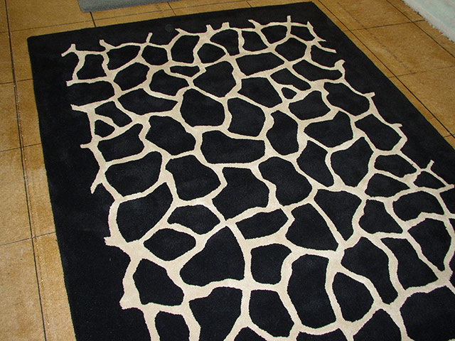 Trendy Tuft Carpets - Bespoke Rug 010 - Carpet