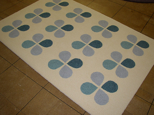 Trendy Tuft Carpets - P1010551 - Carpet