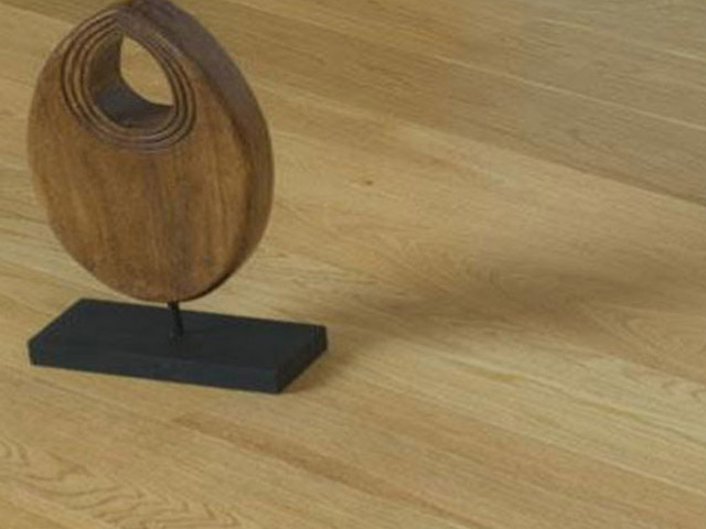 XYLO Oak Engineered Lacquered D0018MC 1 Strip Oak A B - Wood Flooring
