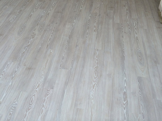 Amtico Installation - Luxury Vinyl Tile (LVT) Flooring - Home - Residential