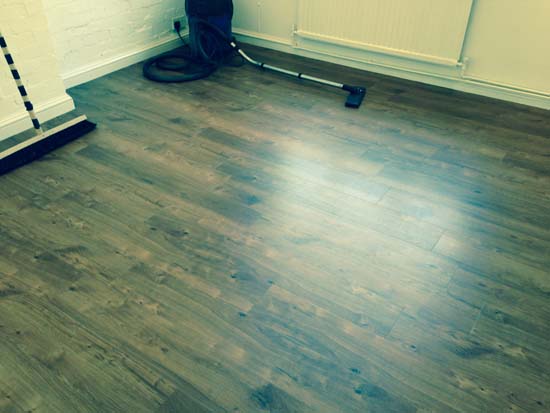 portfolio smooth floors livin area amtico wood job 03