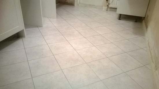 white amtico laid down rawcliffe 06
